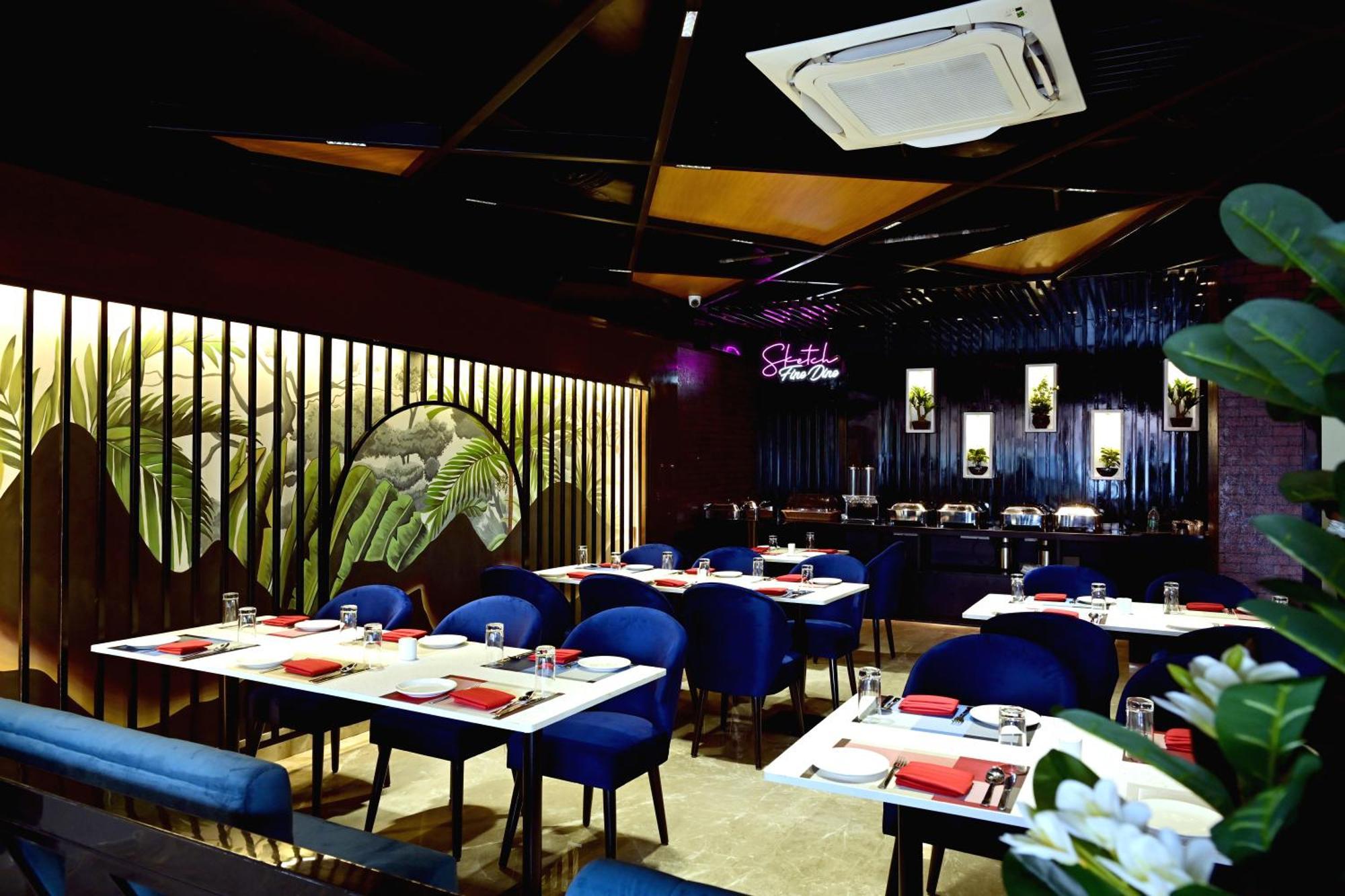 Hotel Trax International Jamshedpur Exteriör bild
