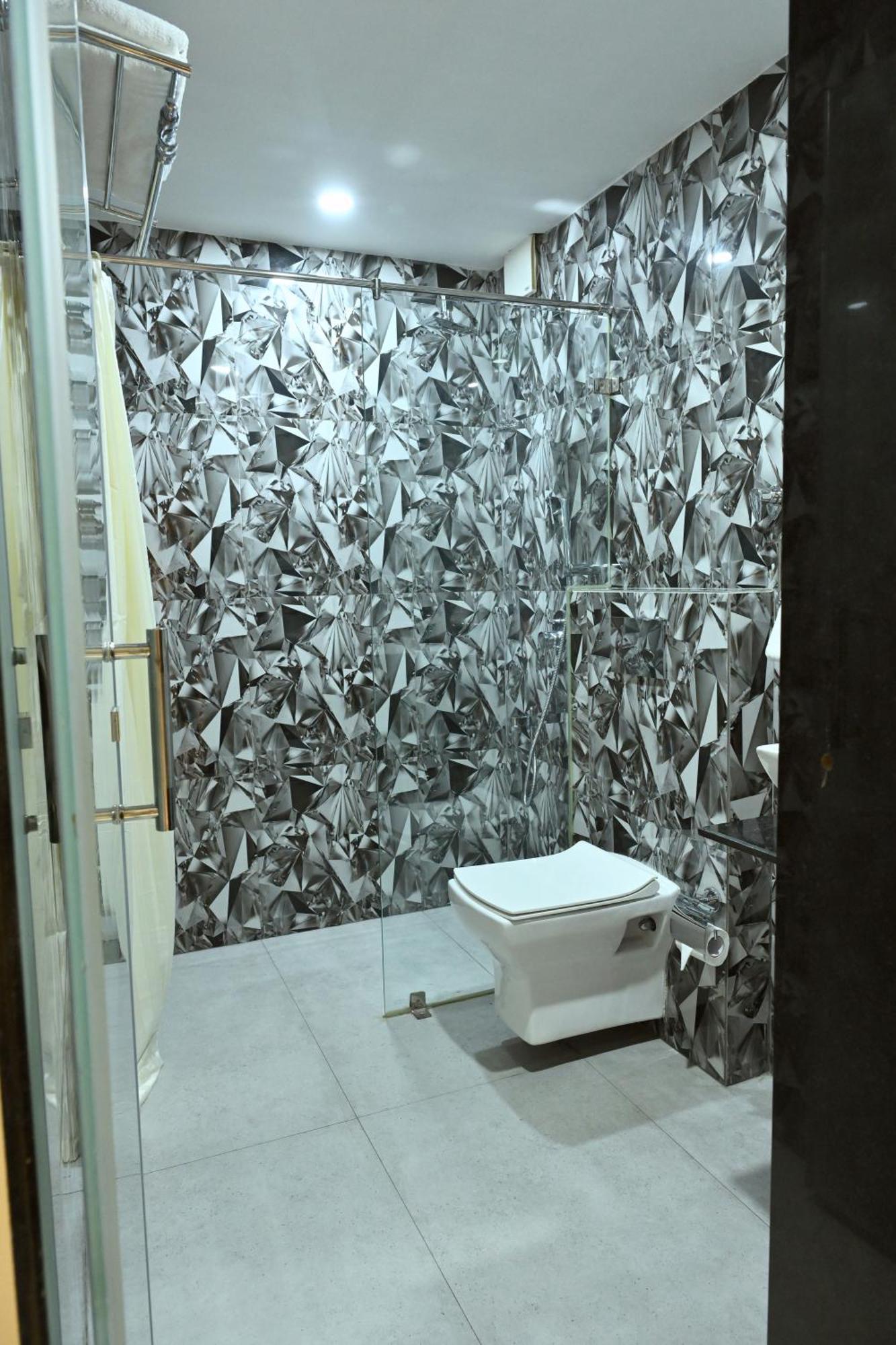 Hotel Trax International Jamshedpur Exteriör bild