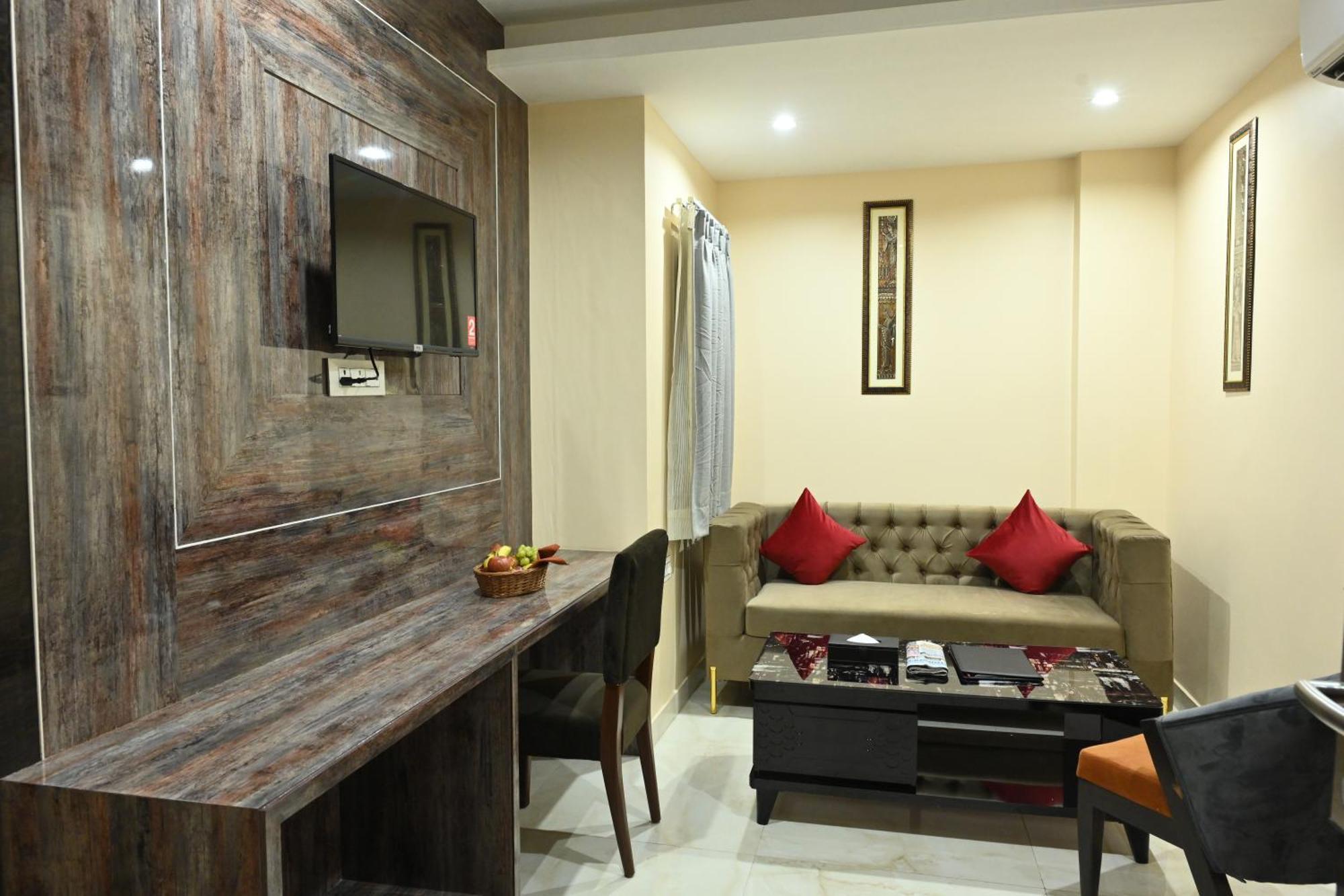 Hotel Trax International Jamshedpur Exteriör bild