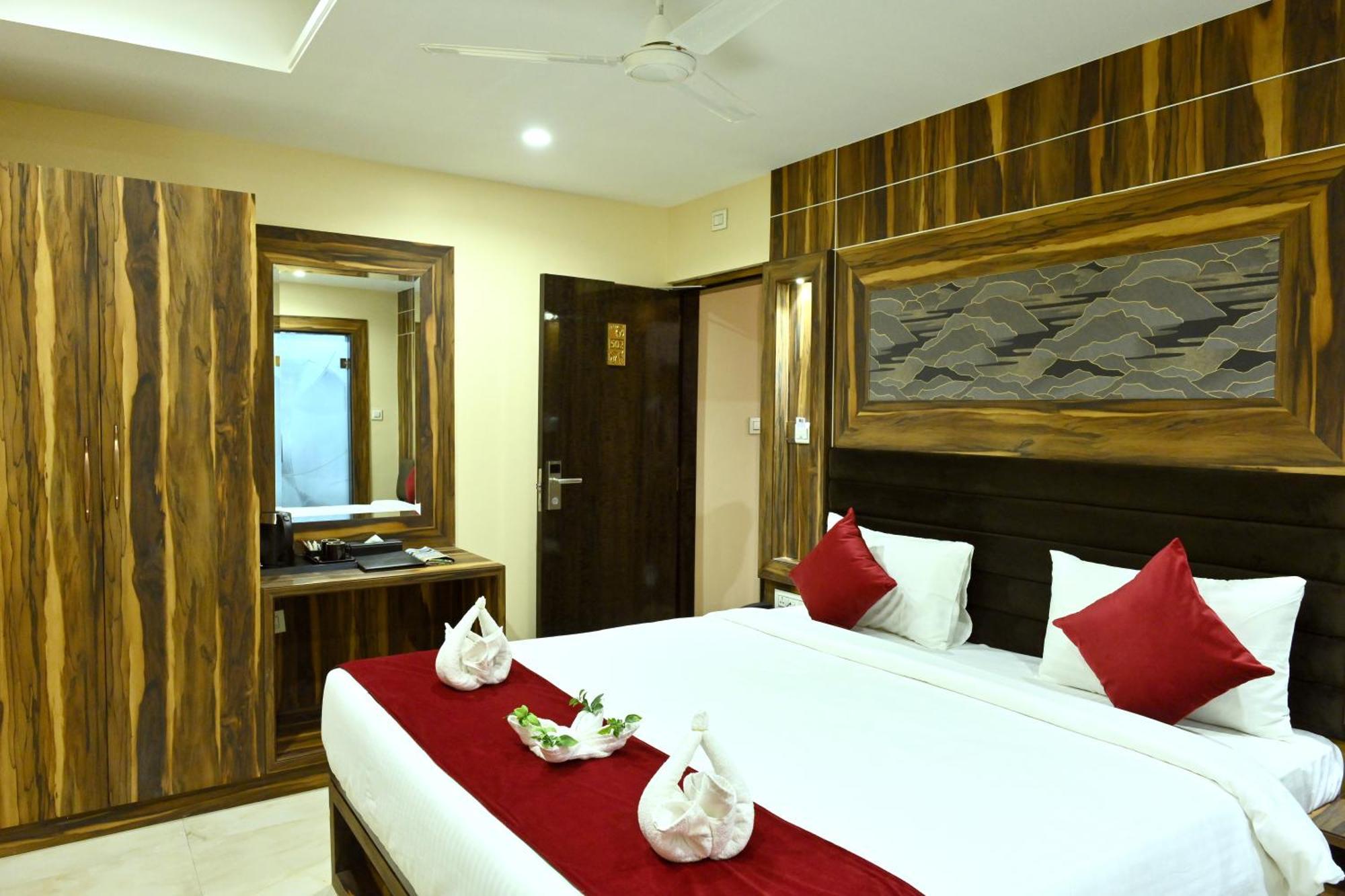Hotel Trax International Jamshedpur Exteriör bild