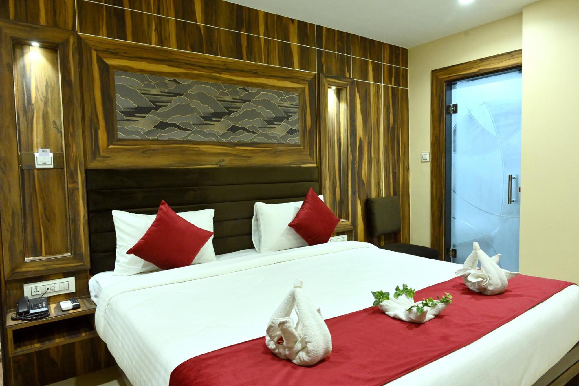 Hotel Trax International Jamshedpur Exteriör bild