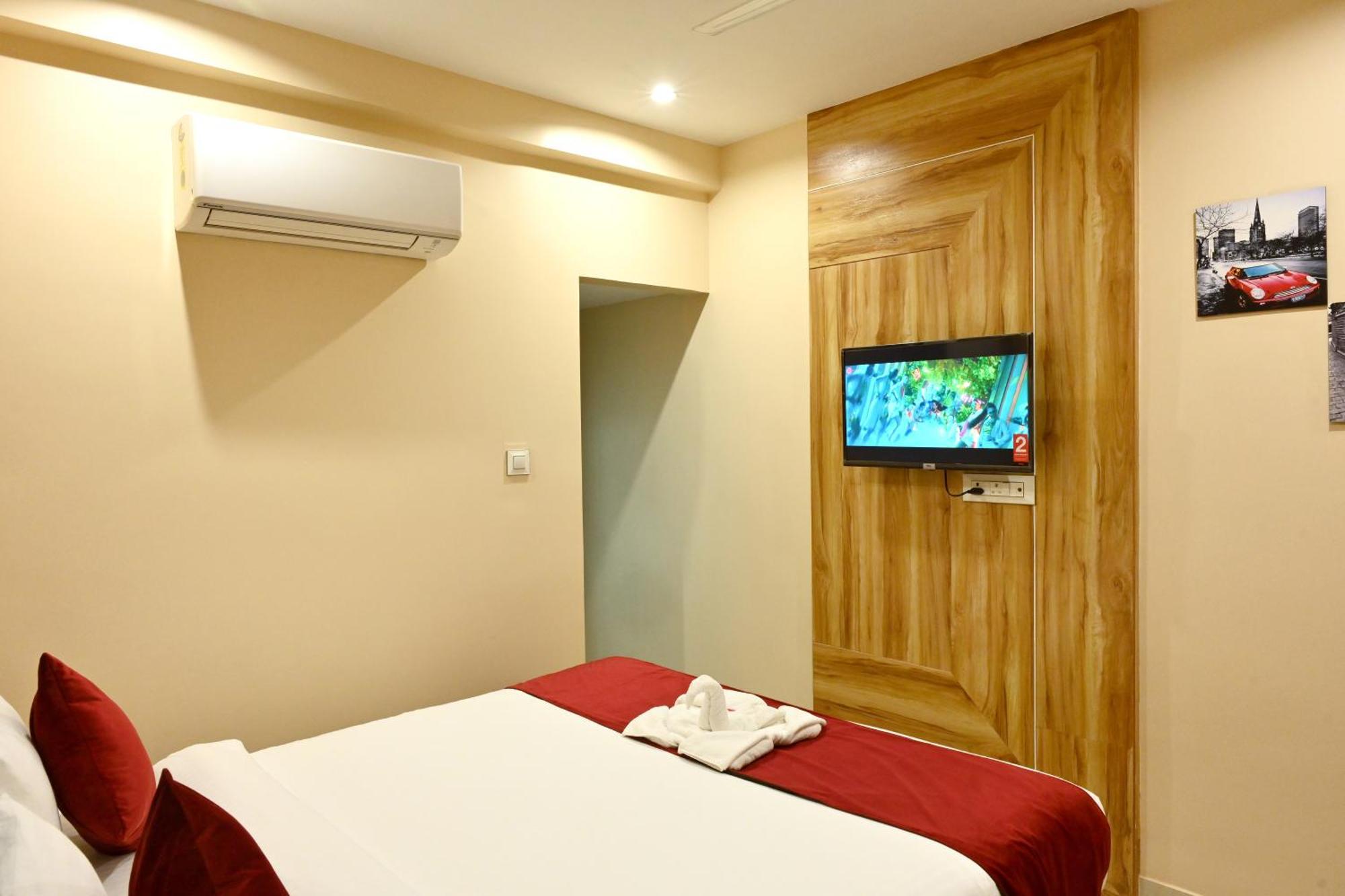 Hotel Trax International Jamshedpur Exteriör bild