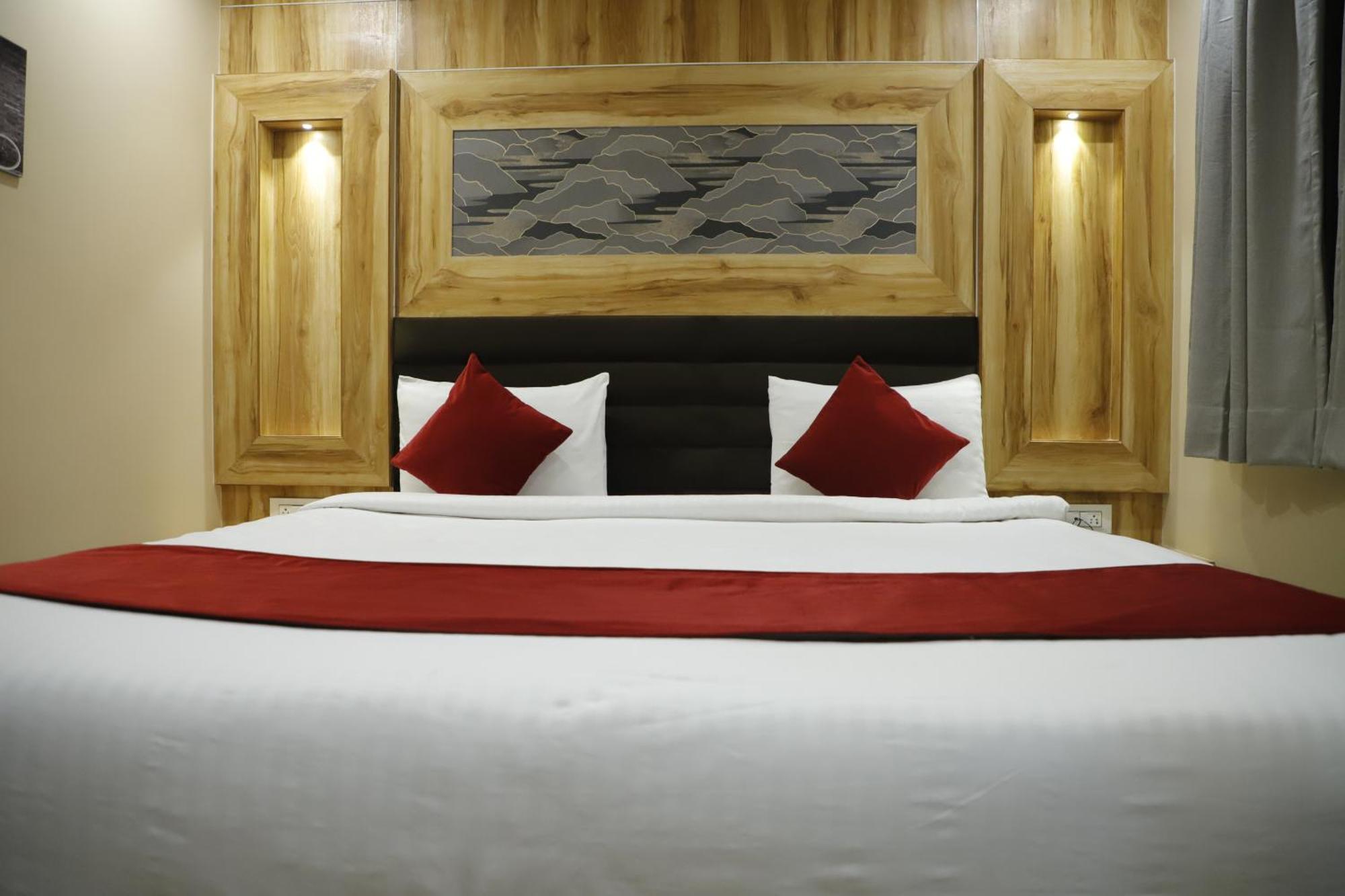 Hotel Trax International Jamshedpur Exteriör bild