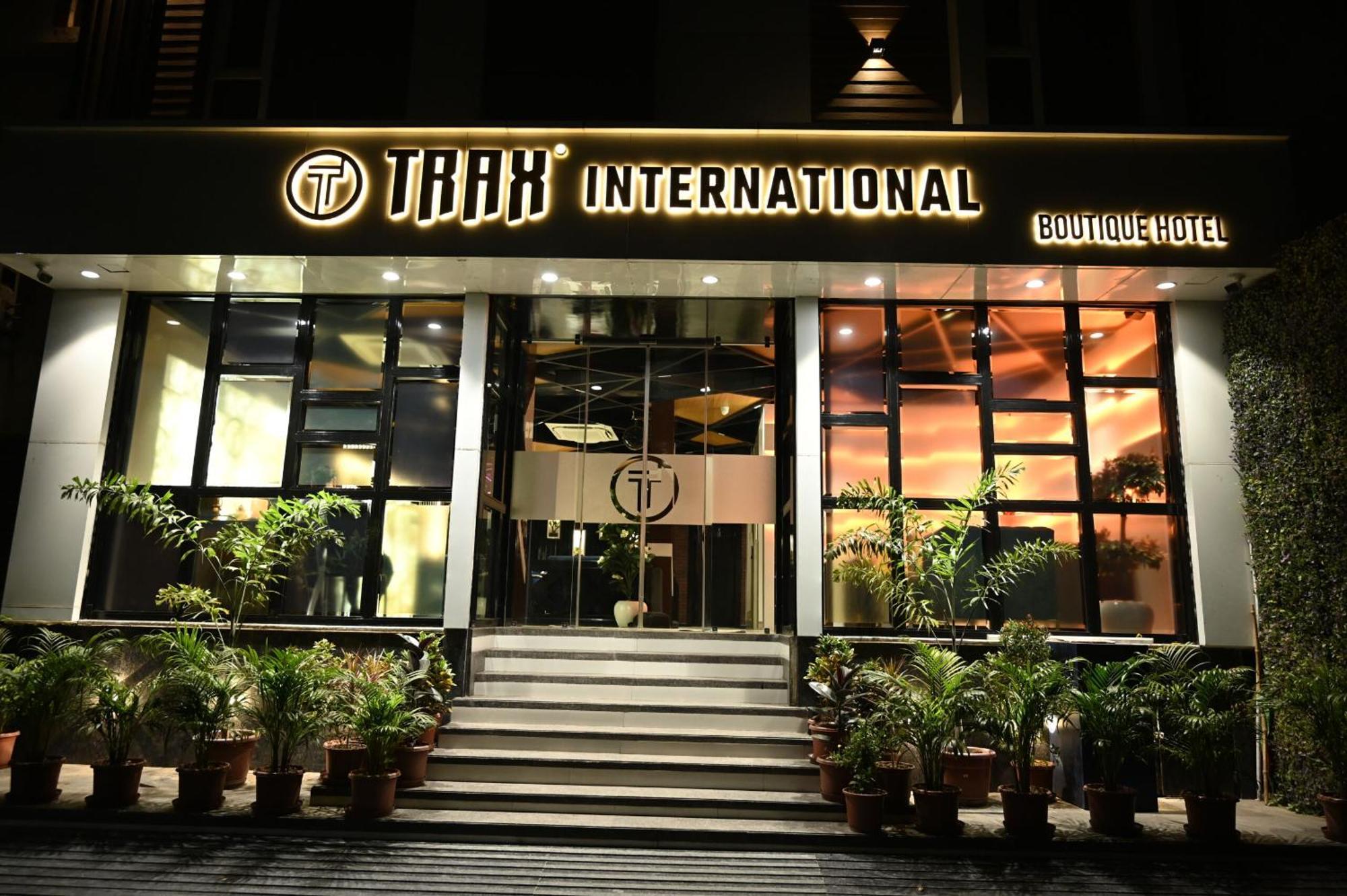 Hotel Trax International Jamshedpur Exteriör bild